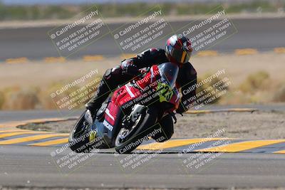 media/Oct-08-2022-SoCal Trackdays (Sat) [[1fc3beec89]]/Turn 14 (1050am)/